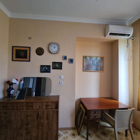 Camellia Hotel Kutaisi Exterior photo