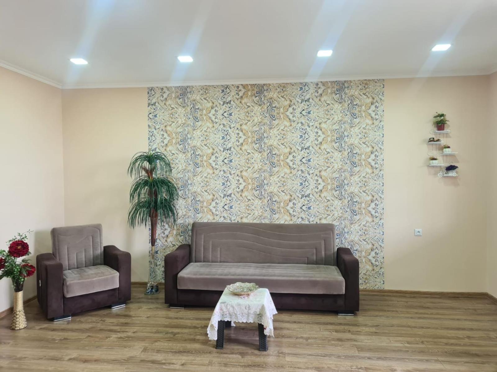 Camellia Hotel Kutaisi Exterior photo
